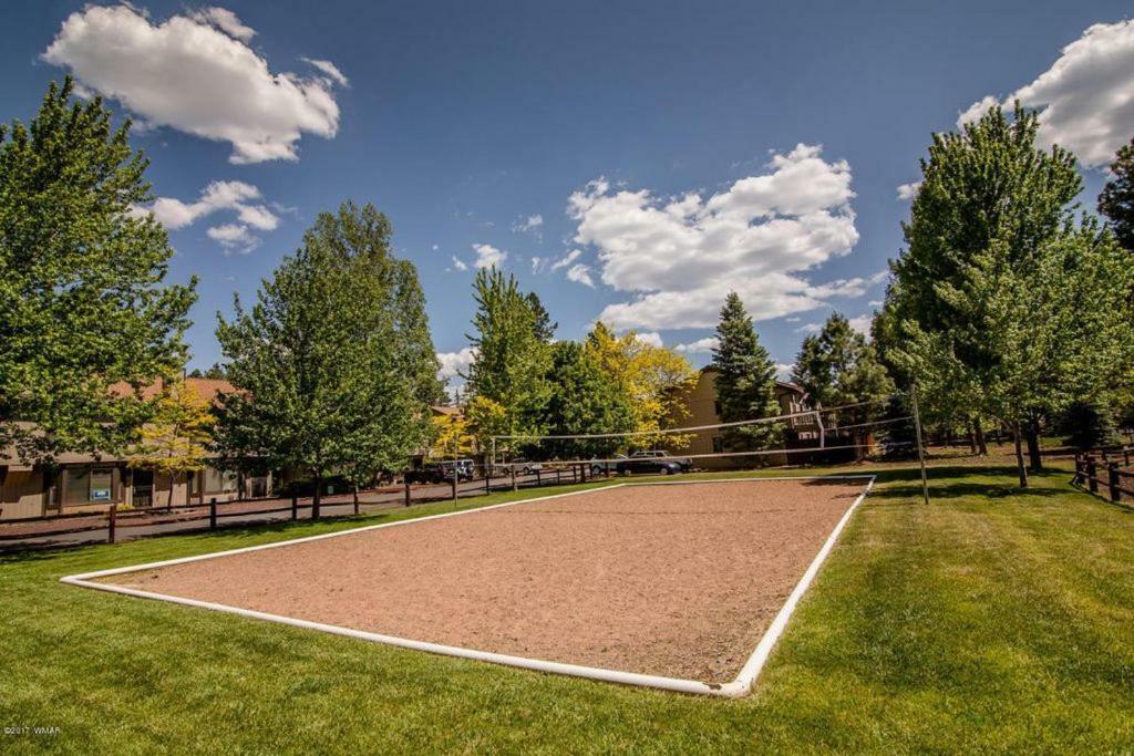 Your Home Away From Home! Pinetop-Lakeside Exterior photo