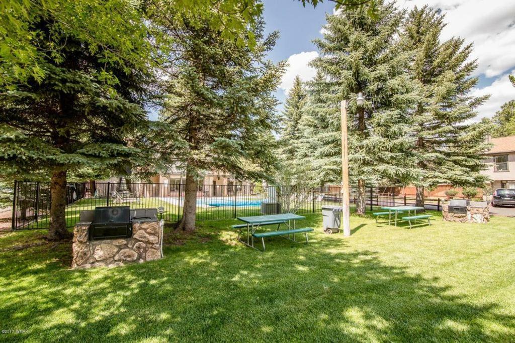 Your Home Away From Home! Pinetop-Lakeside Exterior photo